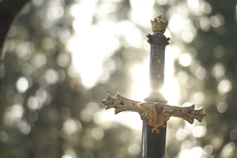 What Does The Word Sword Mean In The Bible